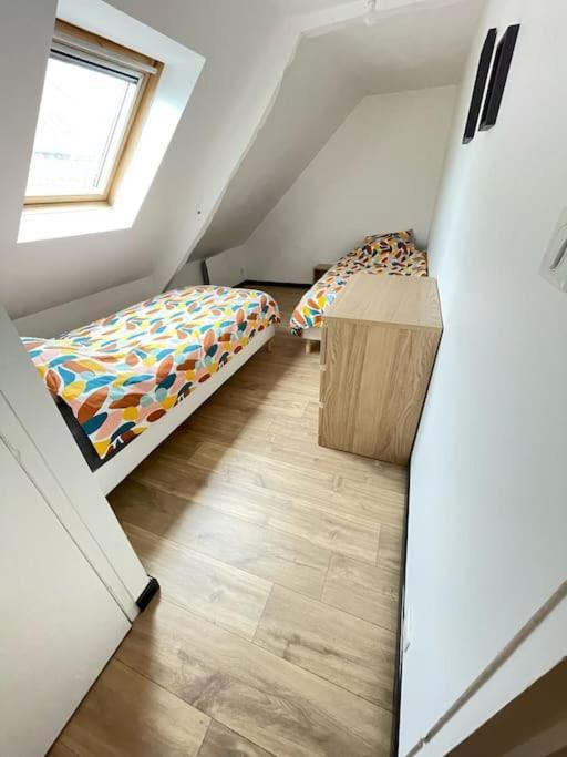 Hébergement de vacances Charmante Maison A Proche Dinan Et St Malo. *