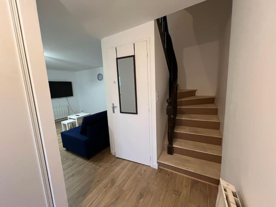 Charmante Maison A Proche Dinan Et St Malo. Hébergement de vacances