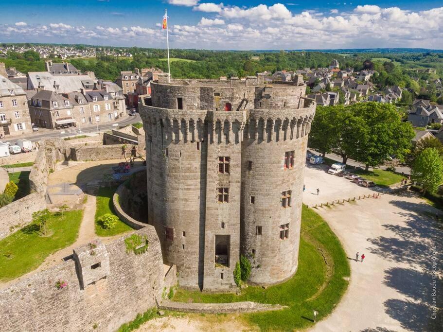 Charmante Maison A Proche Dinan Et St Malo. * Évran